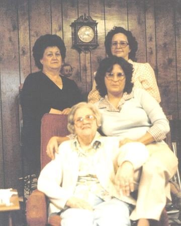 Wanda Hardee — photo 15