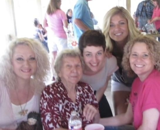 Edith D. Vincent Hanks - Photo 42