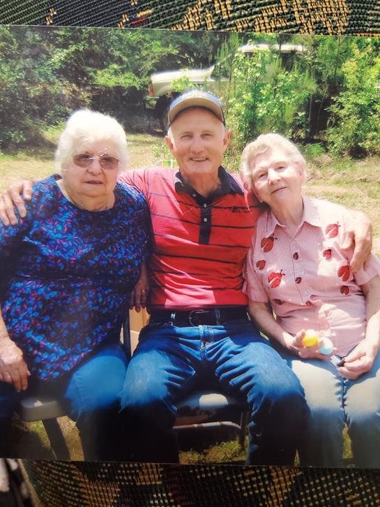 Edith D. Vincent Hanks - Photo 124