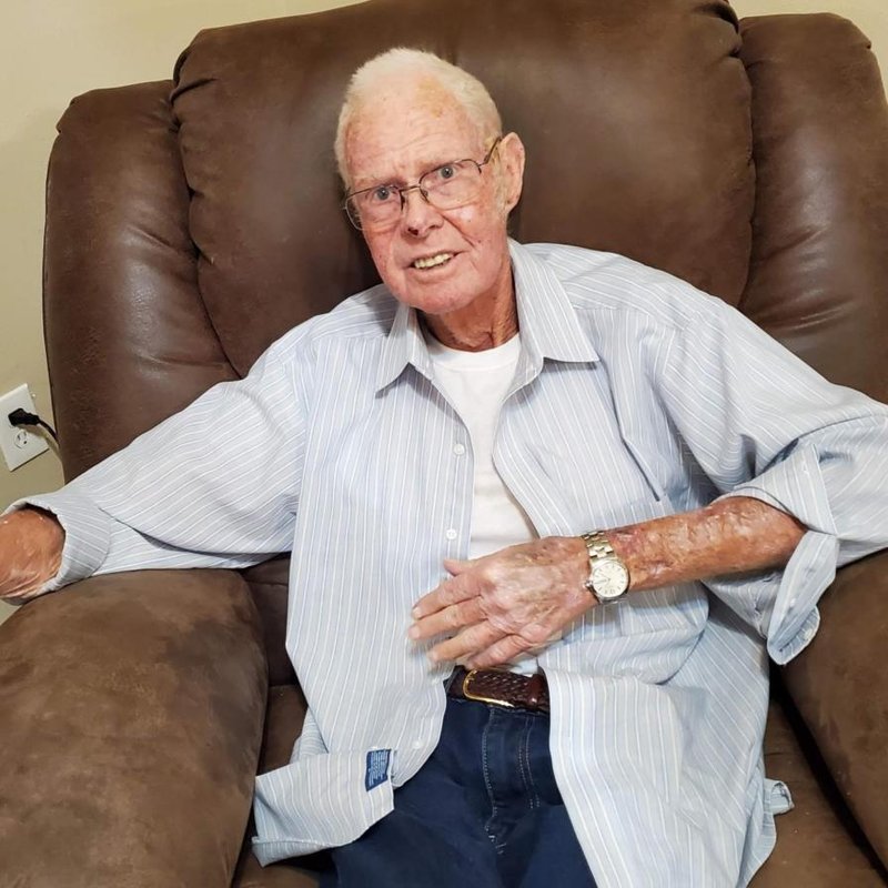 Louis Oliver Peveto - Photo 26