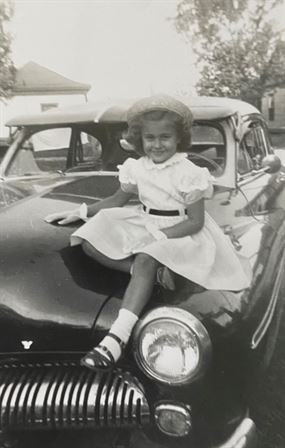 Carolyn Bland - Photo 9