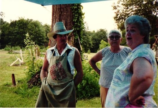 LaDonna Jean Laughlin - Photo 16