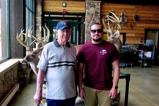 Clarence Droddy - Photo 183