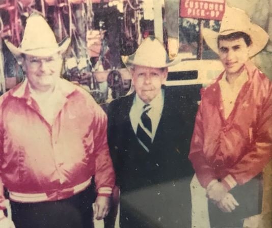 Franklin Augustus (Gus) Harris, Jr. - Photo 122