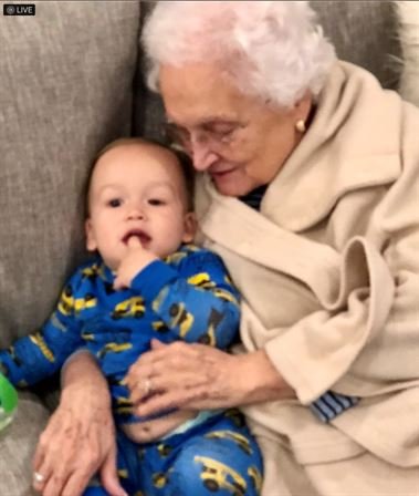 Elizabeth "Betty" Garrett Lundquist - Photo 10