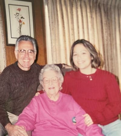 Samuel Frank Lucia - Photo 31