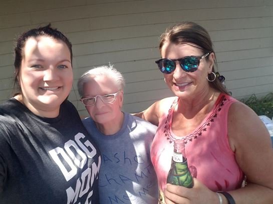 Yvonne Marze Huff Dyson - Photo 4