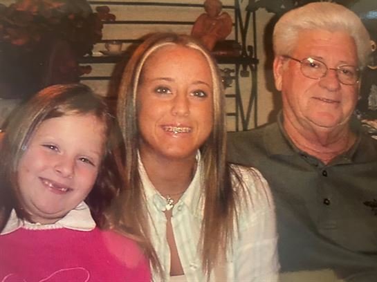 Edward Hutchins - Photo 38