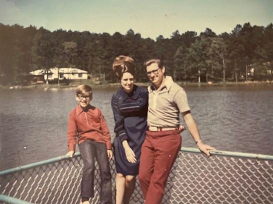 Edward Hutchins - Photo 44