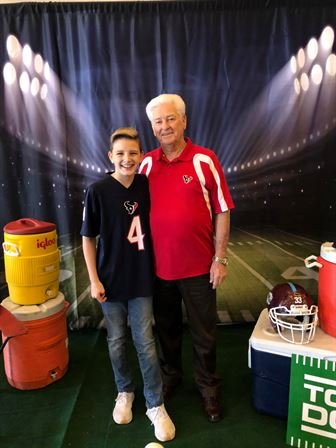 Edward Hutchins - Photo 70