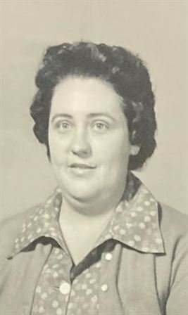 Mavis Seal - Photo 65