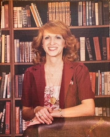 Claudia Davis - Photo 26