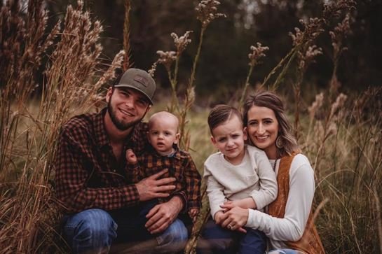 Evelyn Morris - Photo 25