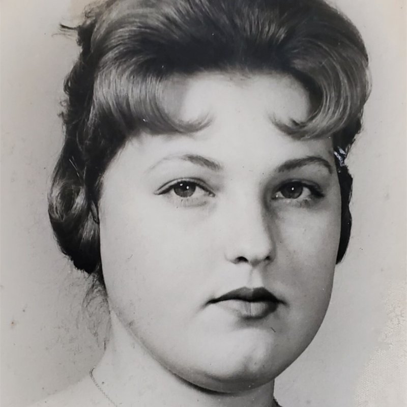 Evelyn Morris - Photo 57