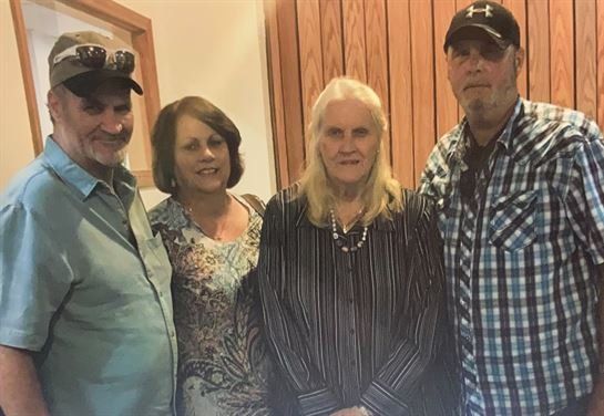 Ann Lou Gauthier - Photo 7