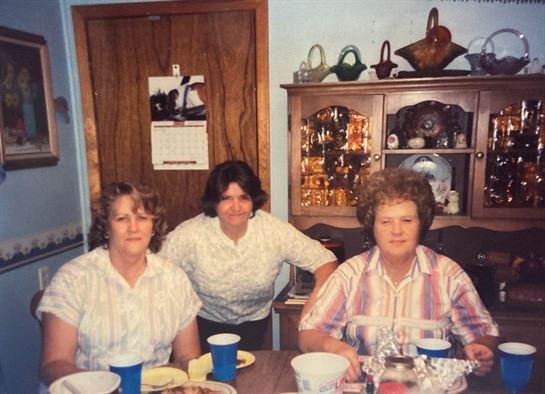 Ann Lou Gauthier - Photo 26