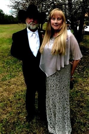 Rebecca Bradley - Photo 18