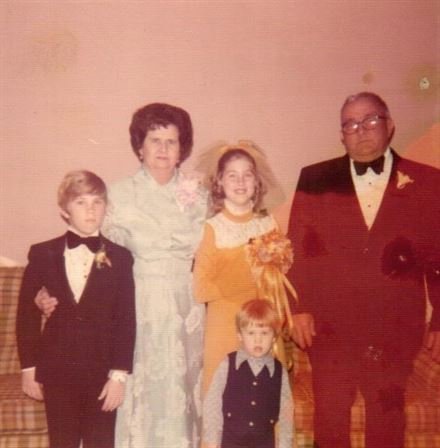 Rebecca Bradley - Photo 51