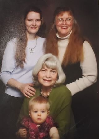 Billie Ann Wood - Photo 2