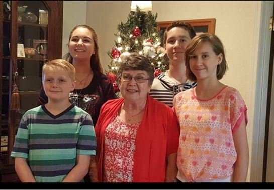 Betty Lou Brashear - Photo 5