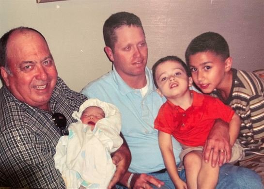 Michael DeRouen - Photo 37