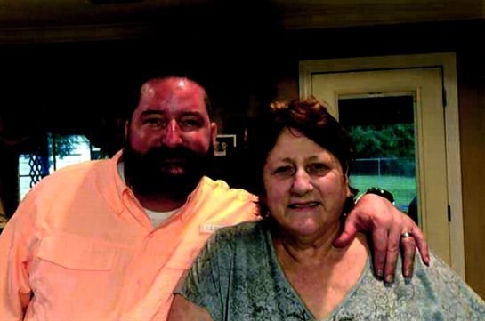 Shane Edward Tesch - Photo 2