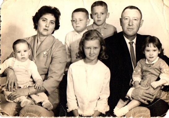 Michael Edger Weaver - Photo 6