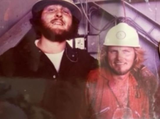 Michael Edger Weaver - Photo 15