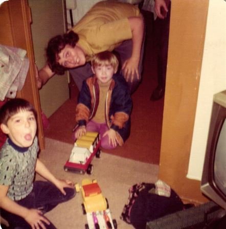 Michael Edger Weaver - Photo 20