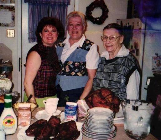 Karen Yovonne Stevens - Photo 50