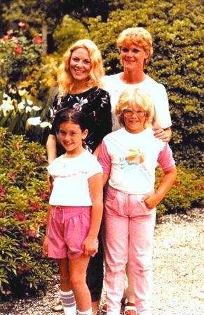 Vicki Lynn Brown — photo 28