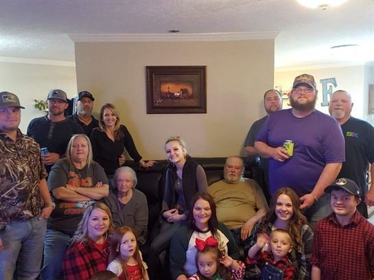 Kellye Jean Haney Ellis - Photo 5