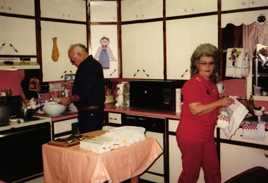 Mary Ellen Sneed - Photo 7