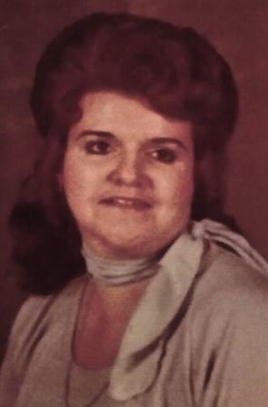 Mary Ellen Sneed - Photo 12