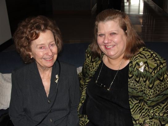 Catherine Marie Phillips - Photo 47