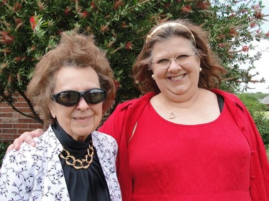 Catherine Marie Phillips - Photo 51