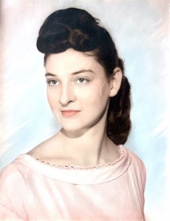 Daisy "Vianna" Miller - Photo 7