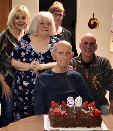 Daisy "Vianna" Miller - Photo 22