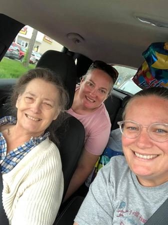 Sheila Kay Hinson - Photo 83