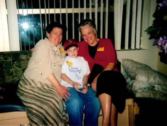 Sheila Kay Hinson - Photo 87