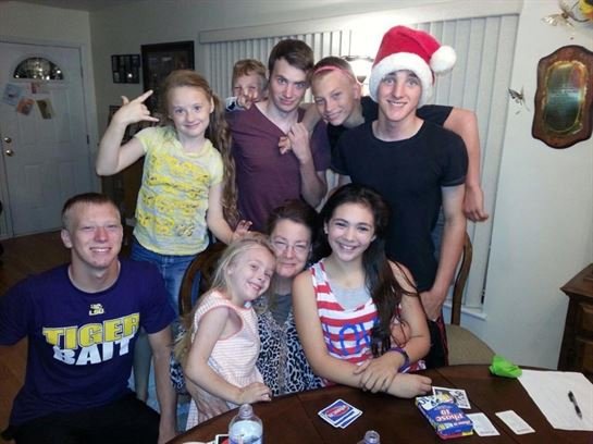 Sheila Kay Hinson - Photo 142