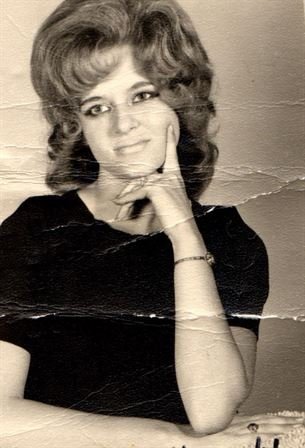 Joyce Carol Whitstine - Photo 30