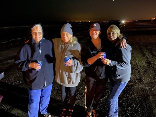 Christine Bukowsky - Photo 49