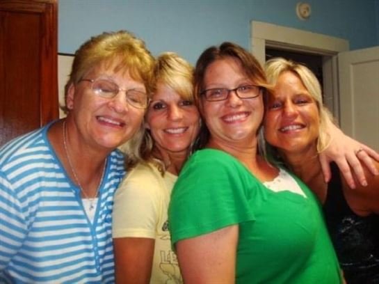 Christine Bukowsky - Photo 55