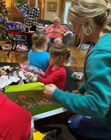 Christine Bukowsky - Photo 64