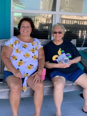 Christine Bukowsky - Photo 112