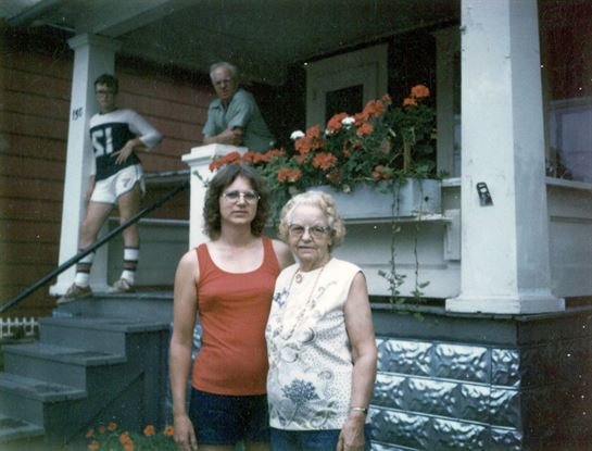 Bernice May Baker Snell - Photo 43