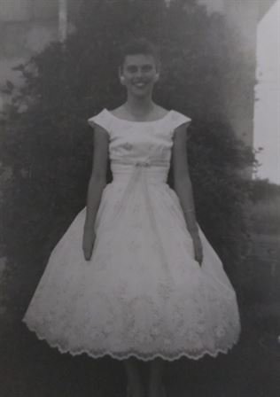 Mary Ellen Ener - Photo 12