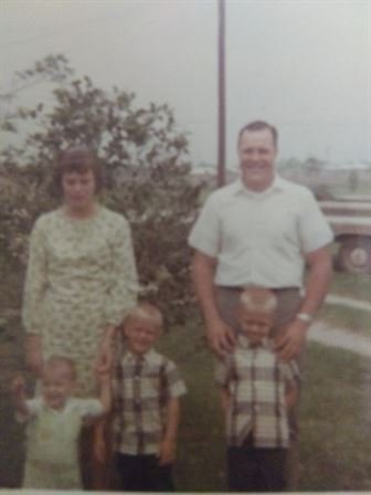 Mary Ellen Ener - Photo 45