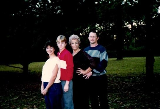 Emma Dale Nelms - Photo 8